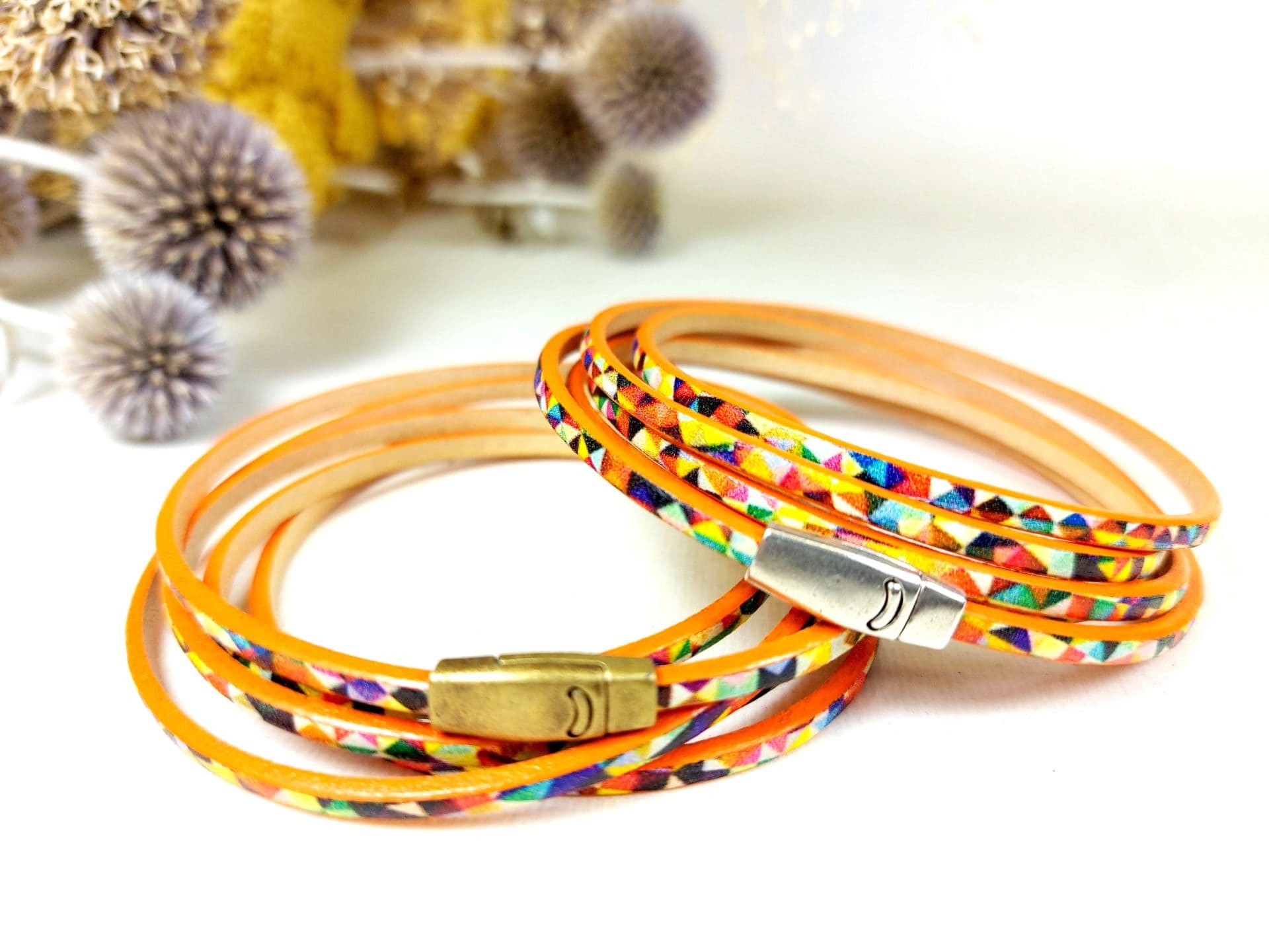 bracelet en cuir 5 tours orange arlequin